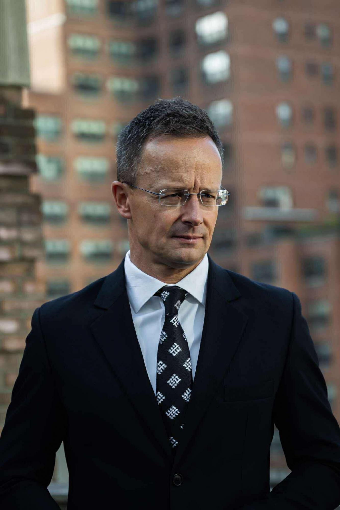 Сійярто назвав брехнею твердження про роль України у захисті Європи від РФ